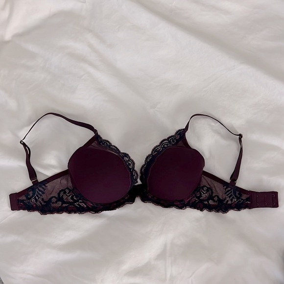 Natori Feathers Contour Plunge Bra 32D - Picture 2 of 10